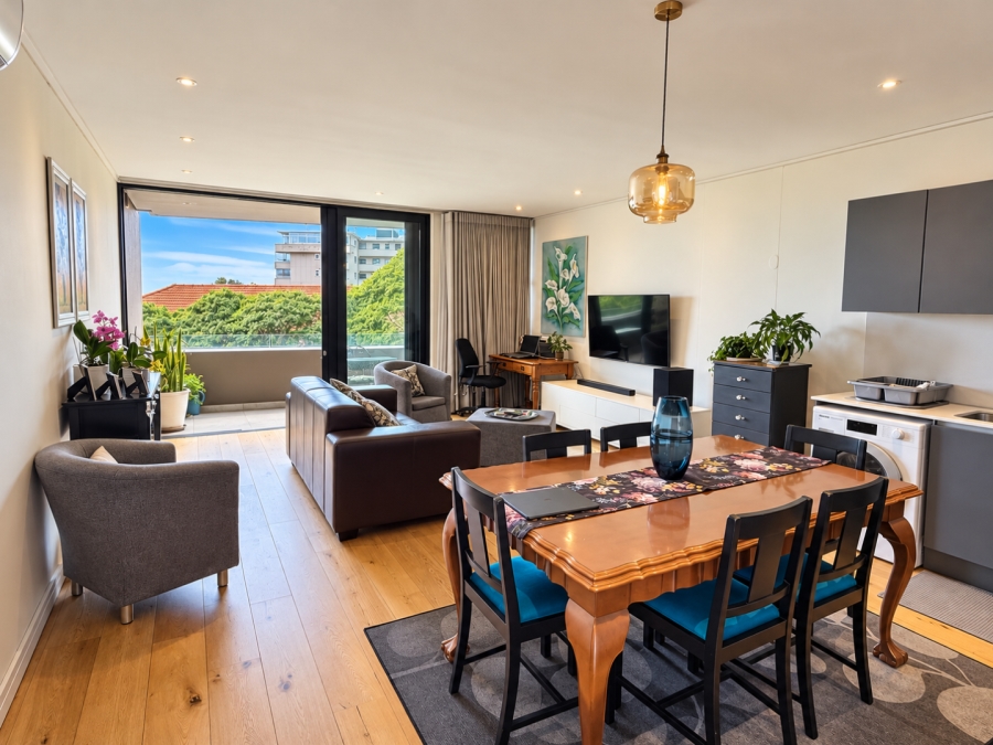 1 Bedroom Property for Sale in Three Anchor Bay Western Cape